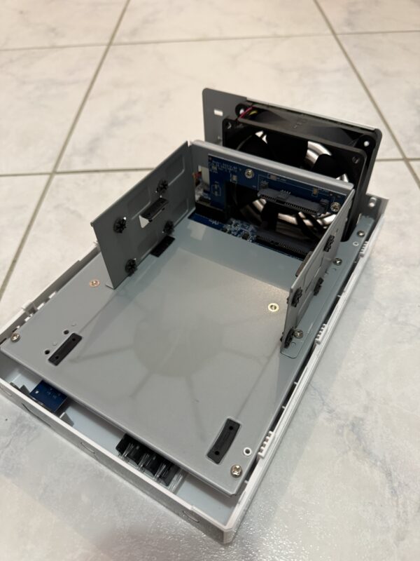 NAS Synology DS218j 2 Baie – Image 3
